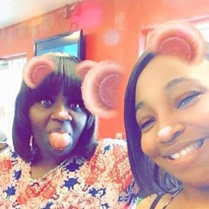 Meet your Posher, Eva